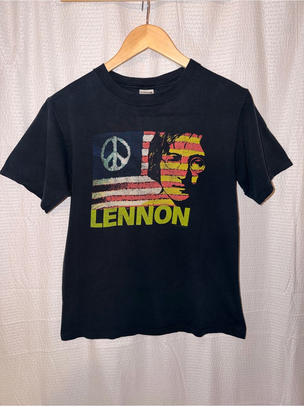 Vintage John Lennon The Beatles Give Peace A Chance American Flag Graphic Tee Sm
